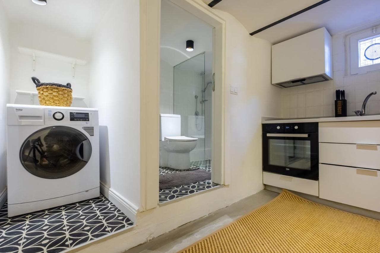 Apartament Vibrant Flat 5 Minutes Walk To Istiklal In Beyoglu Stambuł Zewnętrze zdjęcie