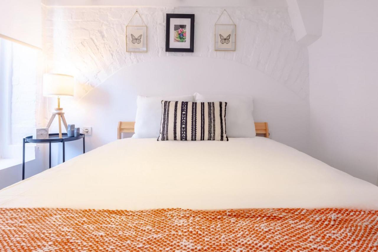 Apartament Vibrant Flat 5 Minutes Walk To Istiklal In Beyoglu Stambuł Zewnętrze zdjęcie