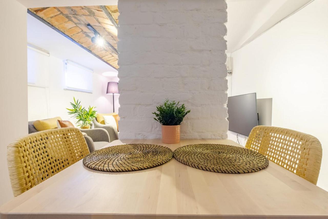 Apartament Vibrant Flat 5 Minutes Walk To Istiklal In Beyoglu Stambuł Zewnętrze zdjęcie
